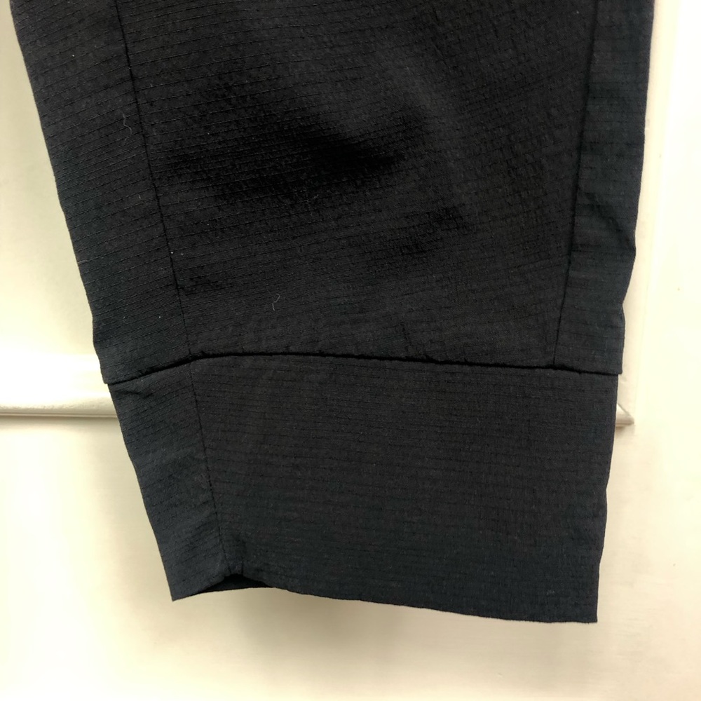 Athleta black jogger pants. - Picture 11 of 12